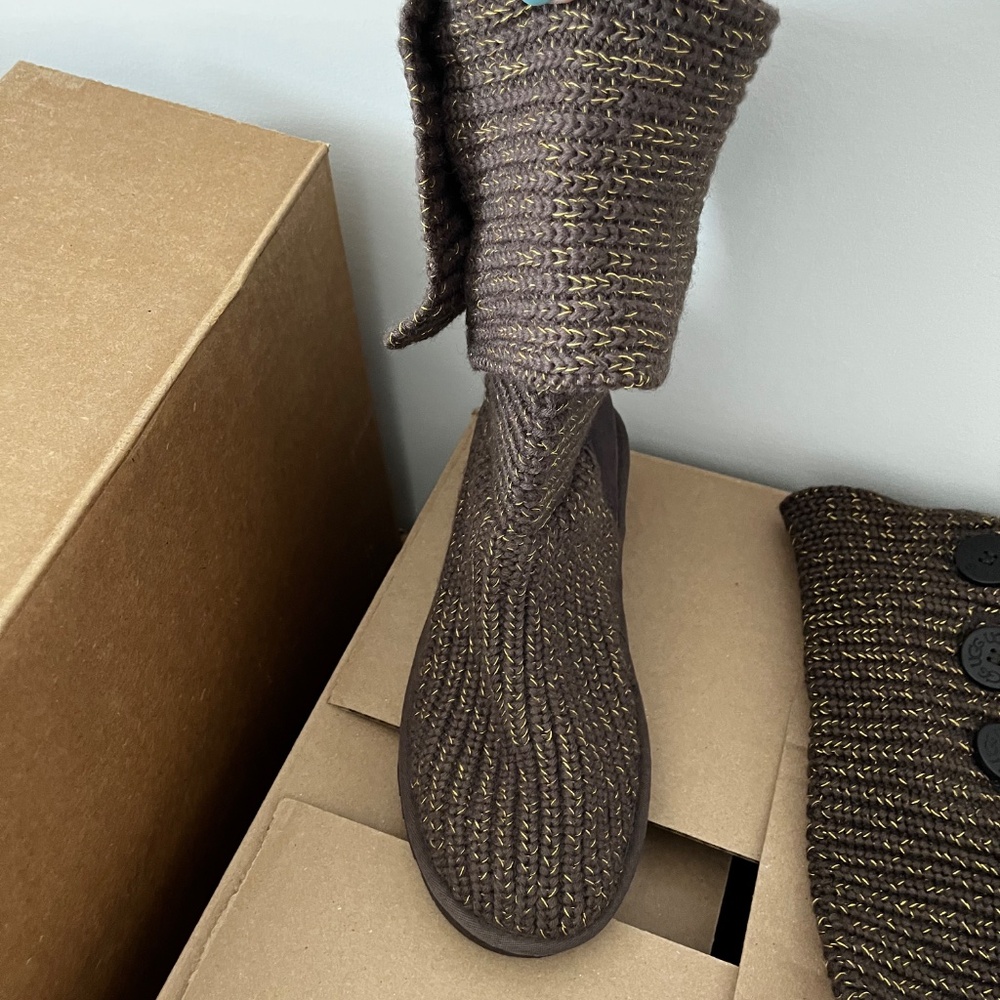 Authentic Uggs - image 3